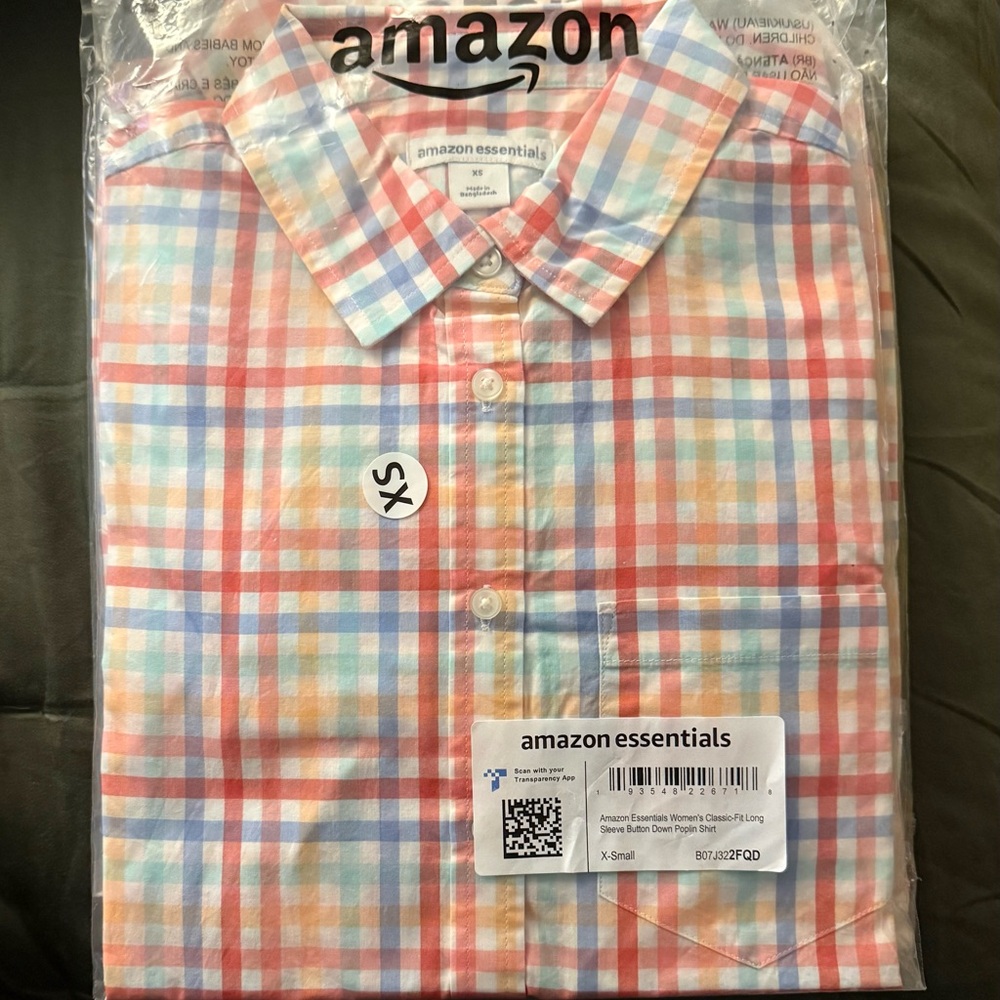 Amazon Essentials Women's  Classic-Fit Long Sleeve Button Down Poplin Shirt